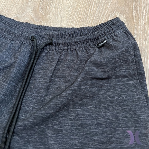 Mens Hurley Hybrid Volley Shorts - Picture 3 of 5